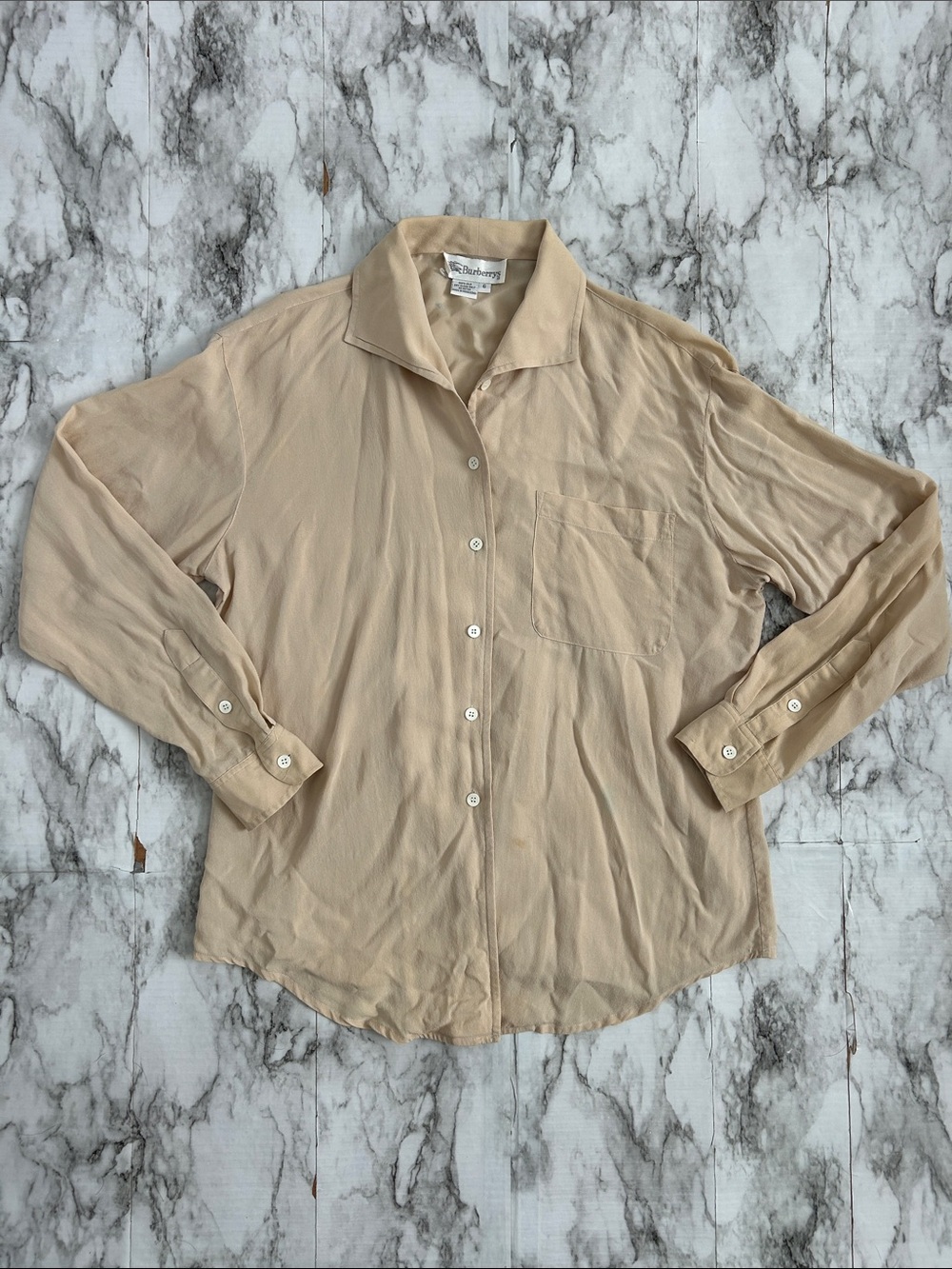 Burberrys vintage 100% silk women’s size 6 Button Down Blouse FLAWS